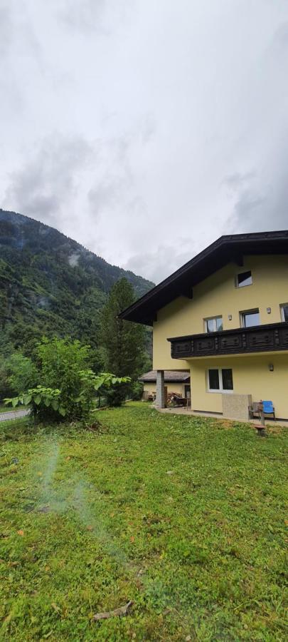 Haus Nani Apartamento Bad Gastein Exterior foto